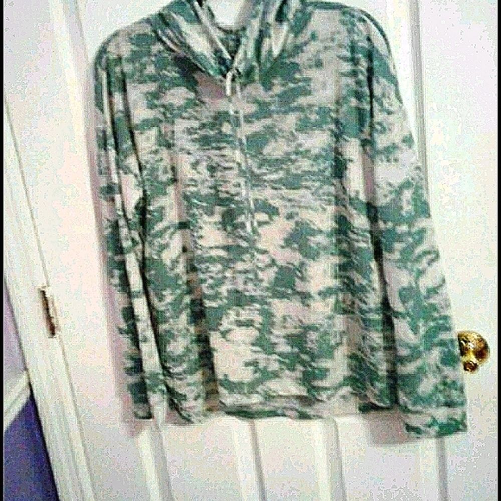 Hem & Thread White Mint Green Camo Waffle Knit Cowl Neck Sweater Athleisure L
